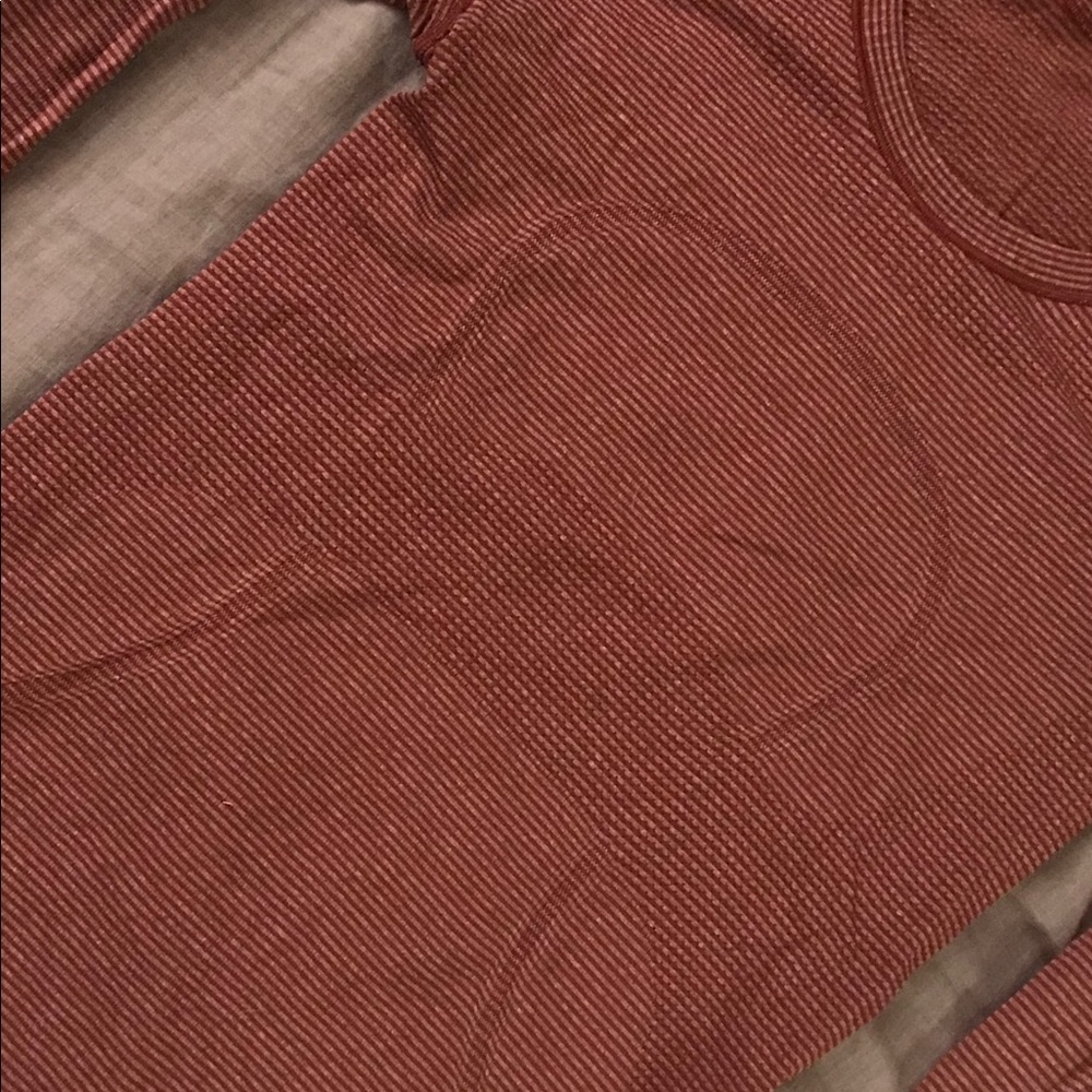 Lululemon long sleeve exercise shirt